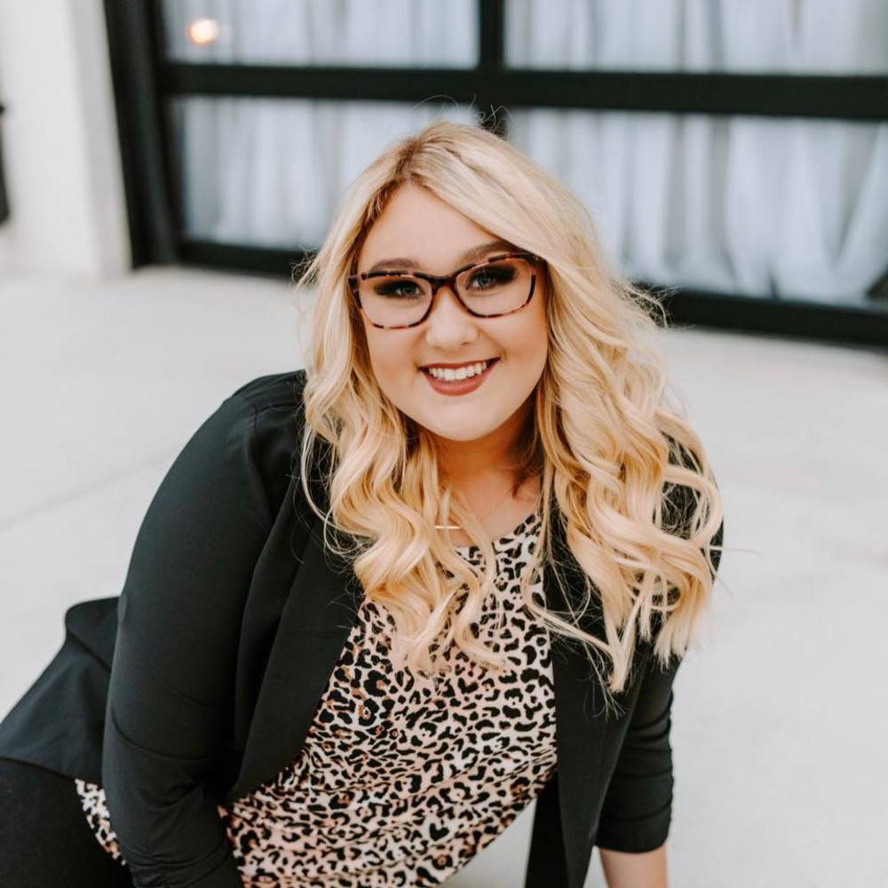 Meet your Posher, Alayna